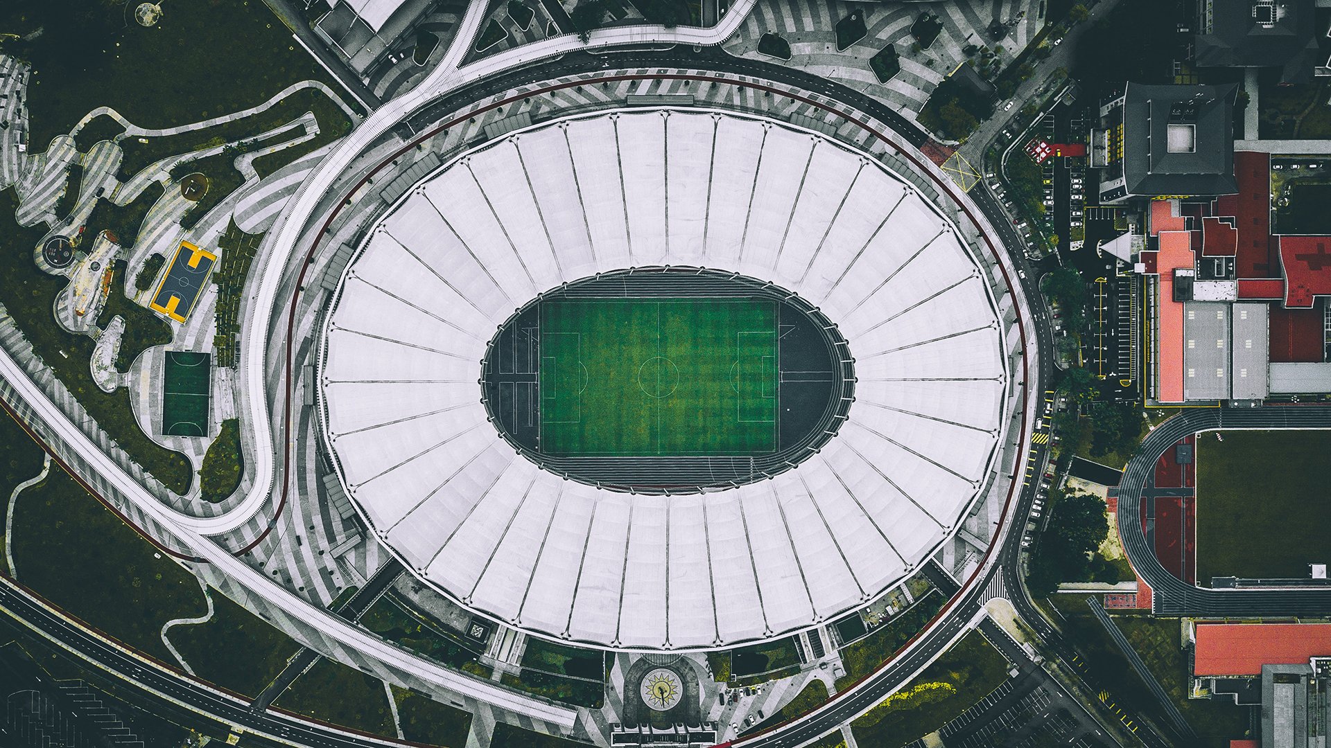 世界短道速滑青年交流周:多国小将互学弯道技巧,2020年世界短道速滑比赛视频